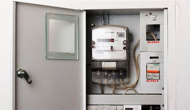 Stačí jediná fotka a pár údajov. Cez mobilnú aplikáciu nahlásite stav elektromera sami